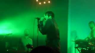 Vetusta Morla - Golpe Maestro/La Mosca En Tu Pared