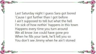 Bobby Pinson - Nothin&#39; Happens in This Town Lyrics