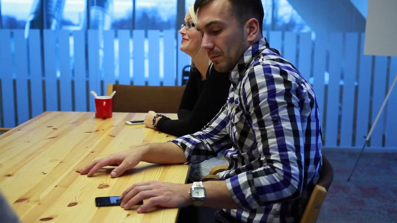 Peek Calendar iOS App