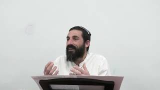 "מהות עבודת פורים והשפעתו על כל השנה"| הרב יצחק(צחי)עטייה | "הכנה לפורים" (ישיבת אפיקי דעת שדרות) - התמונה מוצגת ישירות מתוך אתר האינטרנט יוטיוב. זכויות היוצרים בתמונה שייכות ליוצרה. קישור קרדיט למקור התוכן נמצא בתוך דף הסרטון