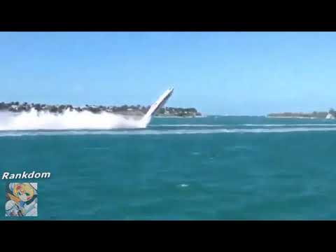 What happens in Megaman X4 Jet Stingray stage usually..