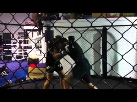 XFC19 training Taylor HARVEY & Scott THORBURN.