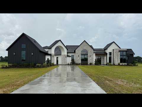 INSIDE THE 2 MOST VIRAL TEXAS HOMES YOU CAN TOUR FOR UNDER $3M