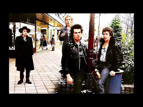 Sex Pistols - God Save The Queen (Netherlands Eindhoven, ‘77 Rare Footage & Audio)