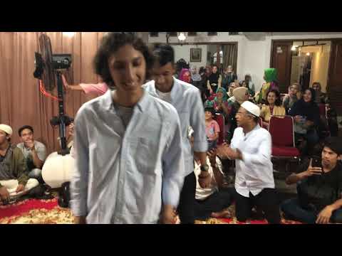 Tari zaffein.....syech Radzi feat El Mizyan