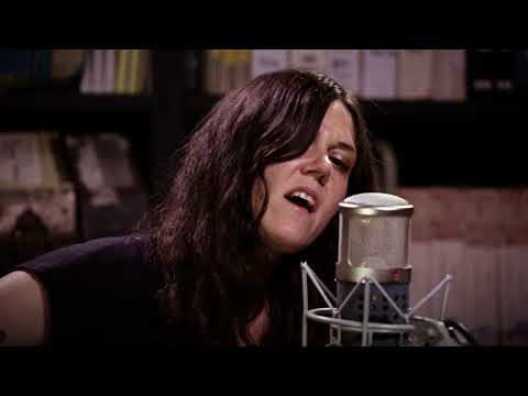 Lilly Hiatt - Full Session - 8/31/2017 - Paste Studios - New York, NY