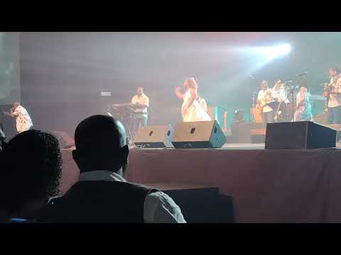 Célibataire. Mario Justin (live j&j. extrait Nostalgie 2024)