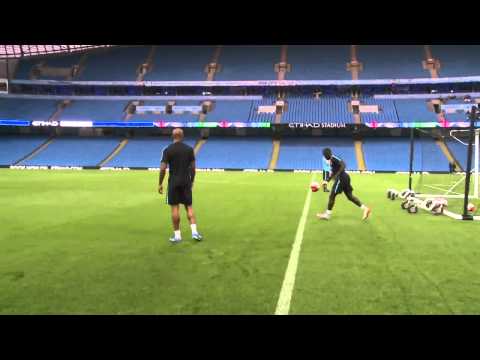 Wilfried Bony skill - Unbelievable ball control