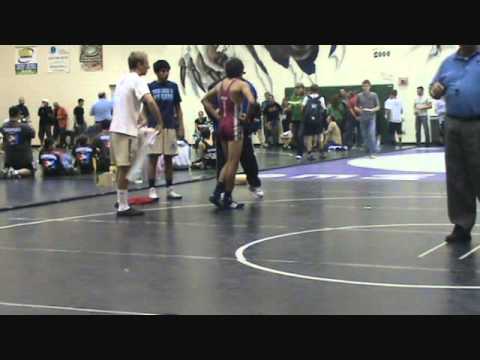 Junior 113 FS -- Garza dec. Veen