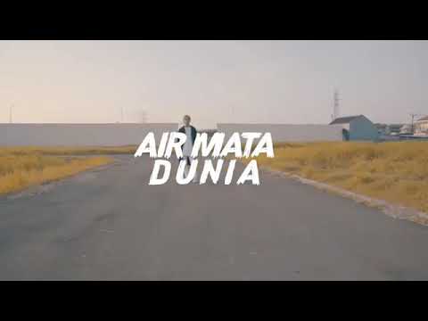 Younglex feat eitaro Air mata Dunia