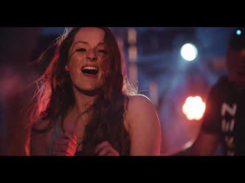 Ferrez Feat. Simone Nijssen - On My Way (Official Music Video) (4K)