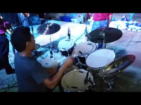 solo de batería en cumbia- grupo Musical Remanente