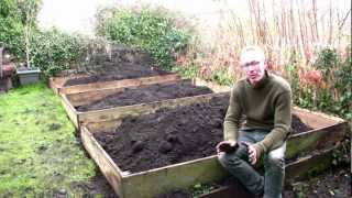 February on Peter's Plot: The Easiest Way to Build Raised Beds