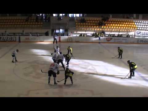 U16 169  2016.01.17 vasárnap  13:05  Miskolci Jegesmedvék  -  ifj Ocskay Gábor JA B  9:2