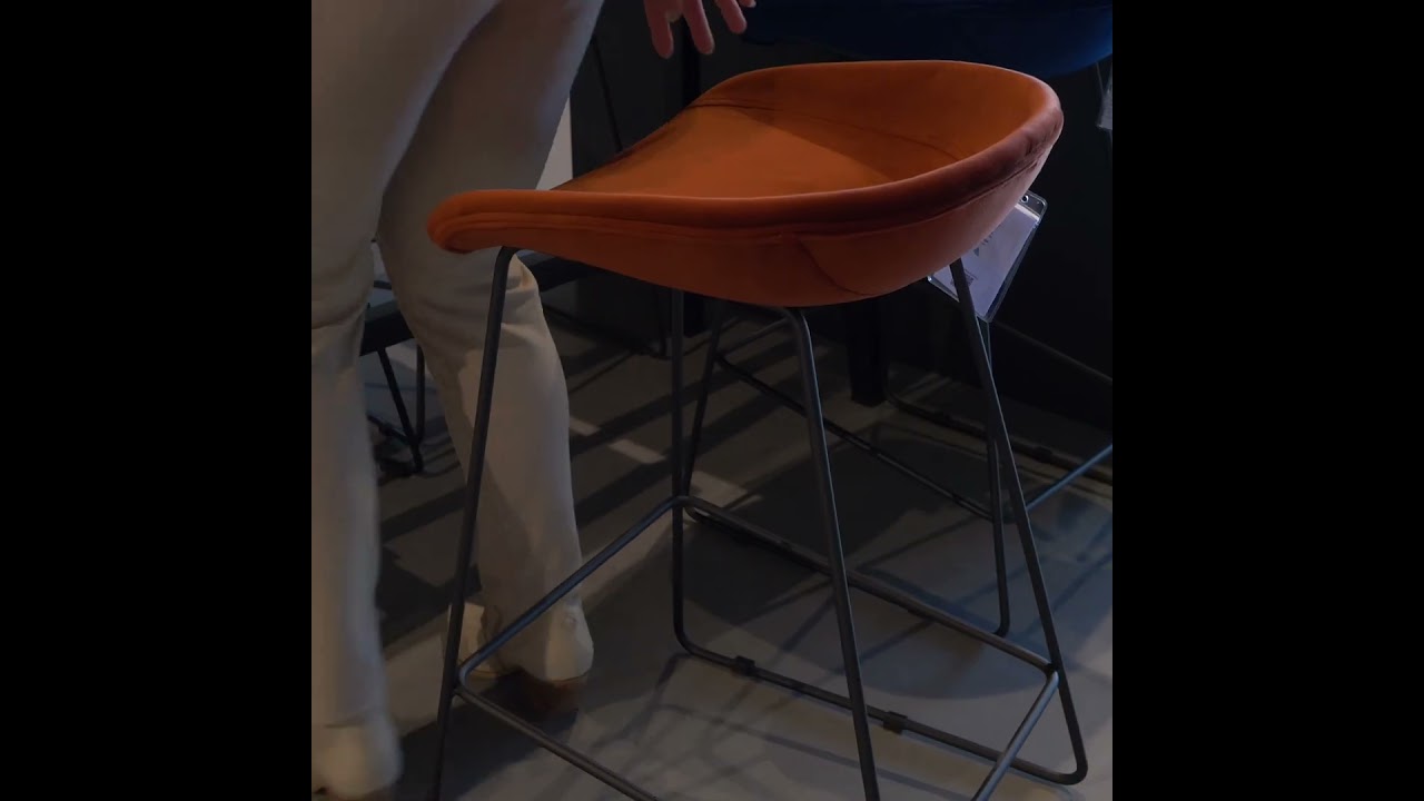 Velvet barkruk Oslo zwart 66 cm