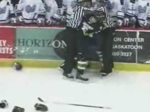 Mike Gauthier vs Myles Stoesz