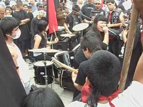 cumbia sobre el rio celso pina y control machete