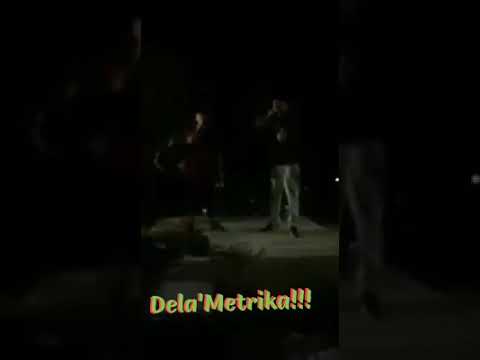 DELADONDYMA ft METRIKA - CAMINANDO POR MI BARRIO 🇨🇱