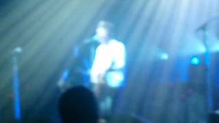 Noel Gallagher - (I Wanna Live In A Dream In My) Record Machine (Live)