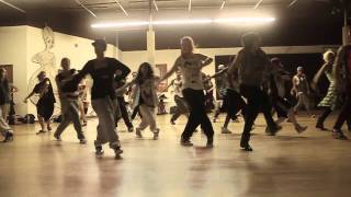 &quot;Livin&#39; Better&quot; by Jamie Foxx - Q Burdette