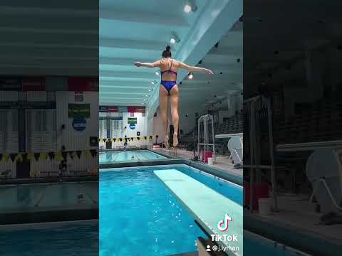 Hop hurdles = game changer! #fyp #diving #flips #fypシ #foryoupage (via:@kassidycook1)