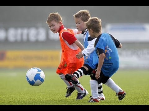 Welpenvoetbal bij CVV Vriendenschaar