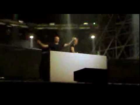 LEN FAKI b2b BOYS NOIZE Closing Set @ MAKE SOME NOIZE Roma 21/07/12