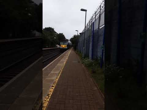 Nir 201 class loco 233 and 9003 enterprise train at City Hospital