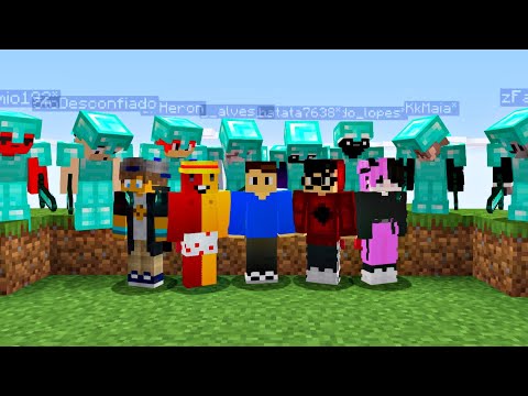 5 Youtubers vs 10 PROFESSIONAL Hunters in MINECRAFT!!