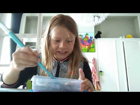 Deel 1 van : de drie kleuren lijm slijm challengs