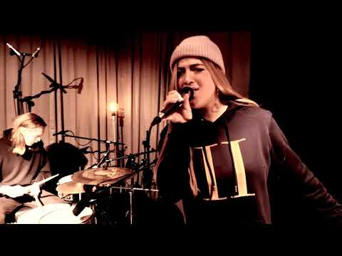 Zana Messia Angelized - Through The Screen - Live