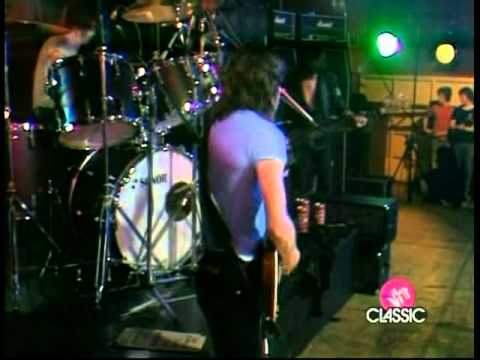 AC/DC- Rocker [Live in Colchester, England, Oct. 28, 1978] (Pro Shot)
