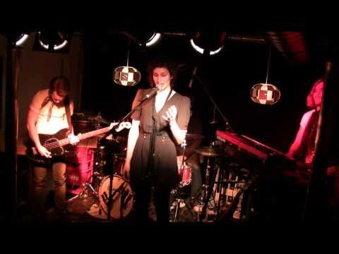 EstherOrkester Get back on - Credo 2010