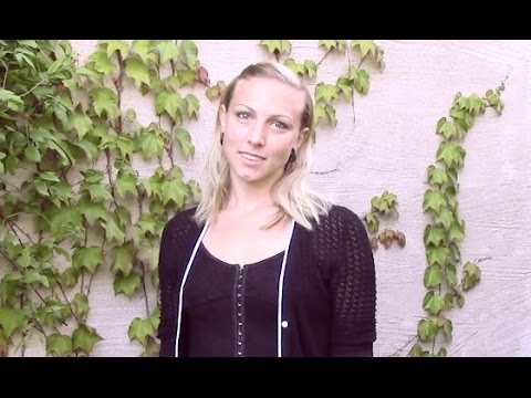 Teckenspråk - Gabriellas sång - Molly Sandén - MegaVega (Swedish sign language)