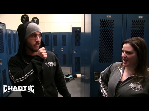 Davienne gives JT Dunn a special Christmas gift. 🎄🎅 (Chaotic Wrestling)