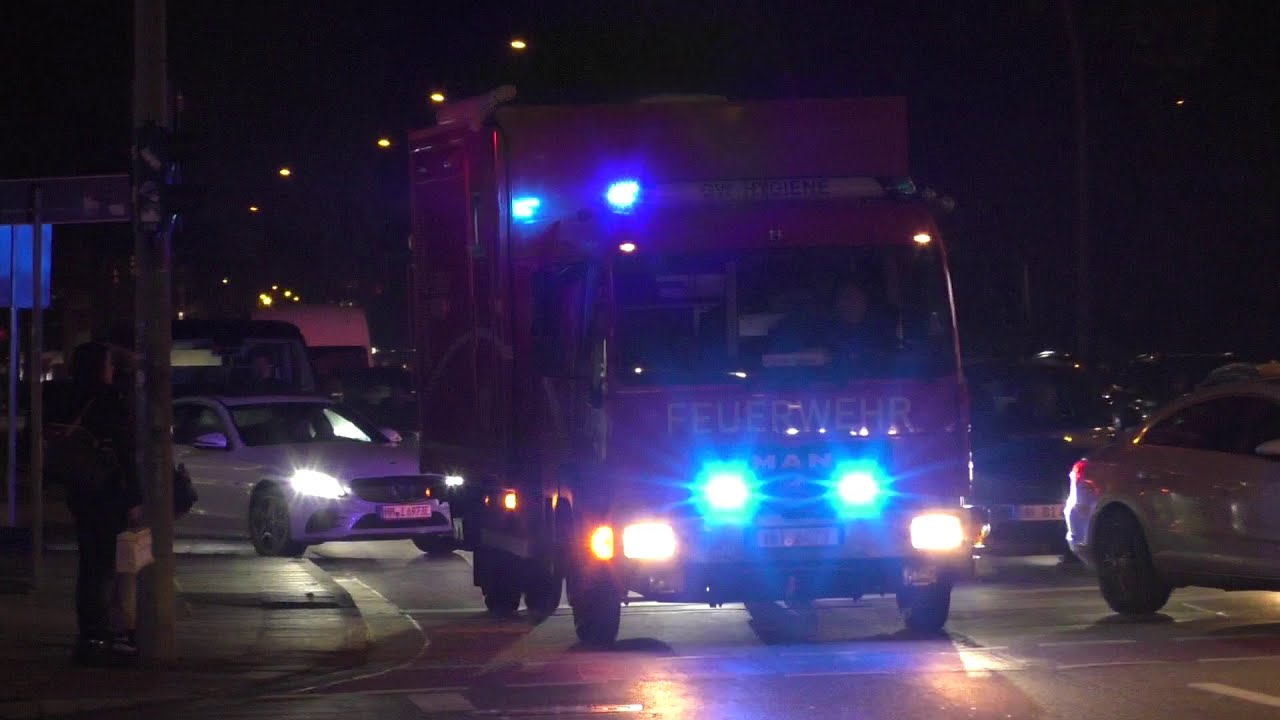 [FEU2 - Brennt Dachstuhl] Einsatzfahrten in HH-Barmbek