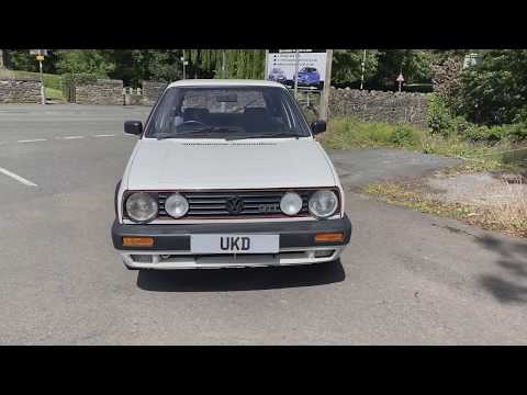 VW GOLF MK2 GTI 1.8 3DOOR 1990 WHITE UKD AUTO WALK-AROUND