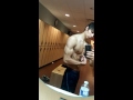 20 year old natural bodybuilder flexing progress video