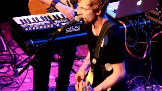 Sebastian Lind - Never Let Go (LIVE Store Vega)