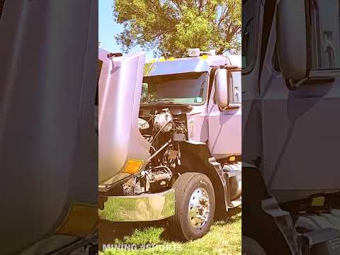 The Legendary Mack E7 Diesel Engine #mack #dieselengine