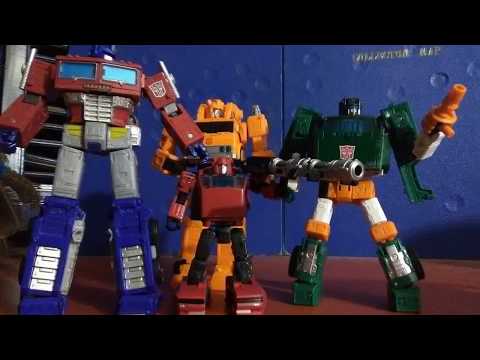 Earthrise Cliffjumper Review: Stop Motion Reviewer