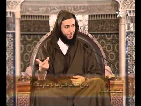 لعمري وما دهري بِتأبينِ هالكٍ لعمري وما دهري بِتأبينِ هالكٍ