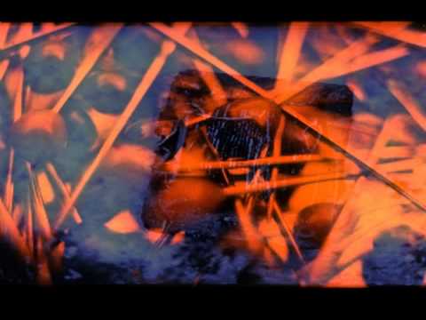 Cloudy Weekend - Šamani pred kapijama