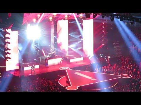 PFTW Tour Nashville, TN - Vegas Lights (ft. Brendon's Fortnite dance!)