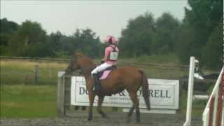 preview picture of video 'Michelle & Totty @ Epworth Equestrian 19 08 2012'
