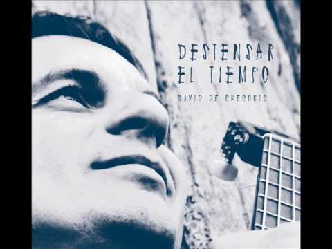 Por La Mitad video