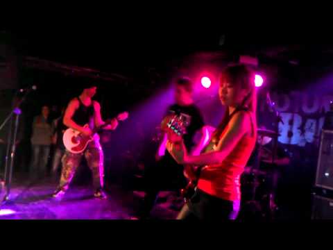 Defiant Scum - Punk Rock Rickshaw [Live at Hidden Agenda, Dec 4, 2011]