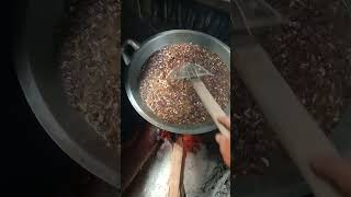 Download lagu ngulub anak odeng hela gaeyys #shortvidio  #jalanyangjauhjanganlupapulang mp3