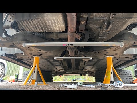 DNA strut brace double tie rod install Abarth punto evo