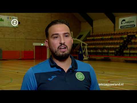 Boufrahi moest lang op kans wachten, maar is nu eindelijk hoofdtrainer van zijn Groene Ster